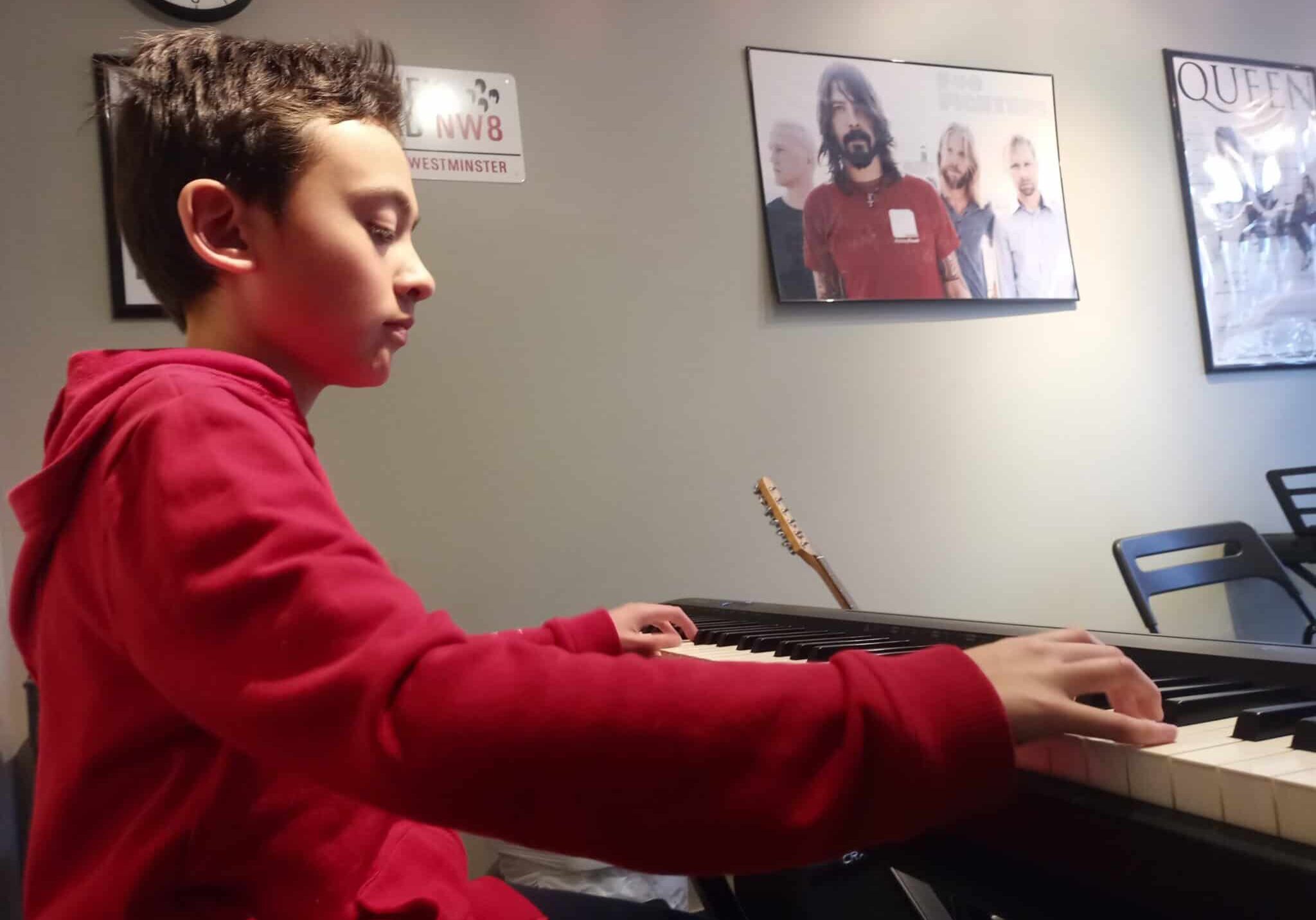 Theo Mah in his piano lesson Theo Mah in his piano lesson